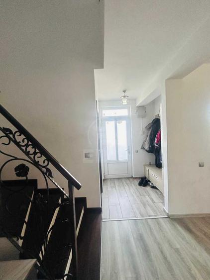 Duplex zona Urusagului