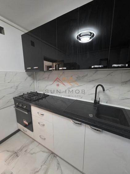 Apartament 3 camere, central, renovat recent, zona linistita, Campina