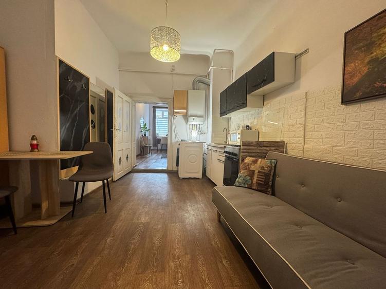 Apartament 2 camere 55mp- zona magazinului Central