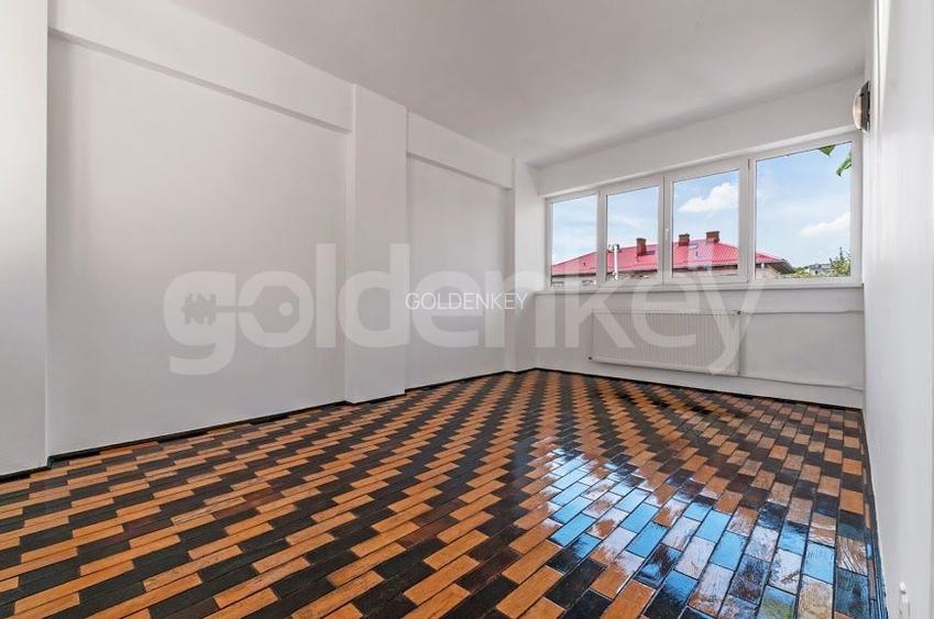 Vila spatioasa S+P+2+Pod | 7 camere, 4 bai - 7