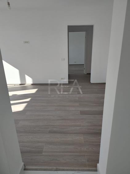 2 camere, renovat, bloc anvelopat/Piata Gorjului