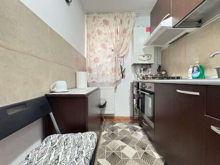 De vanzare - Studio 40mp + boxa + loc de parcare - centrala proprie - Giulesti