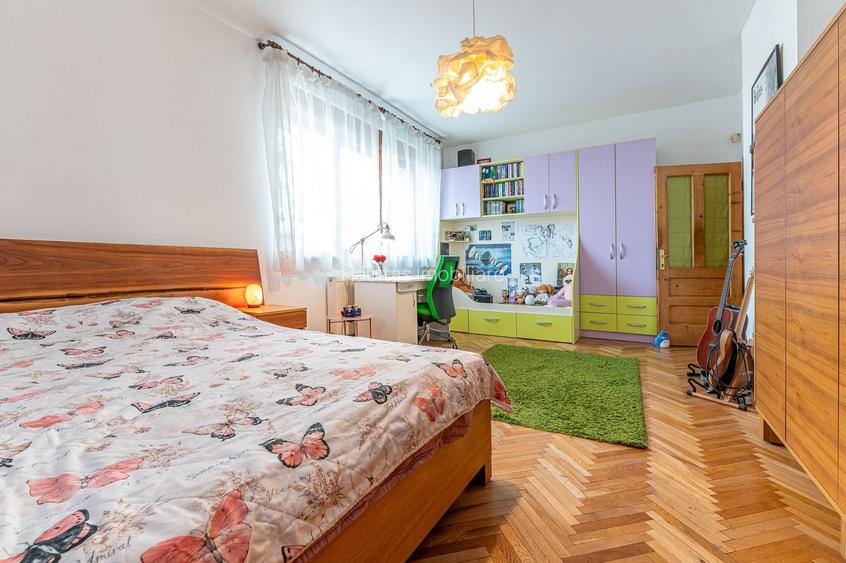 Vilă 4 familii | Apartament + mansardă | Curte 98 mp - 40