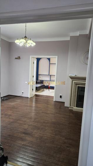 Casa de inchiriat | Cismigiu | Curte proprie | Birou-Firme | 190 mp