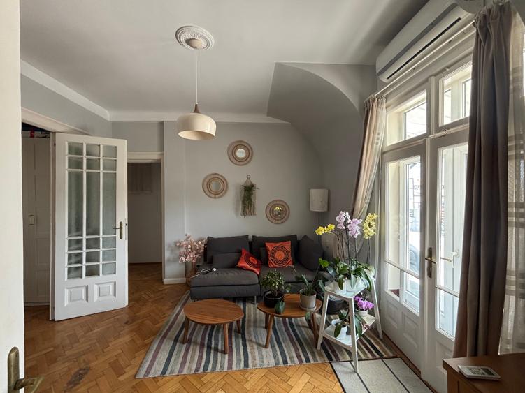 Vanzare apartament cu 2 camere complet renovat, Cismigiu