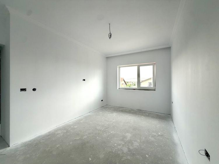 Duplex nou despartit prin garaj, 4 camere, 108 mp utili - Dumbravita