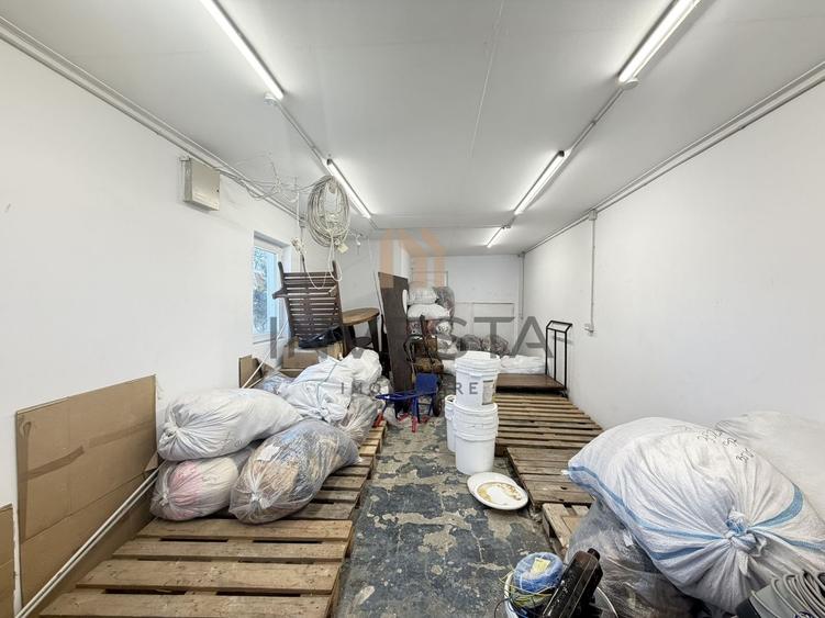 Inchiriere 2 cladiri comerciale, 943 mp teren