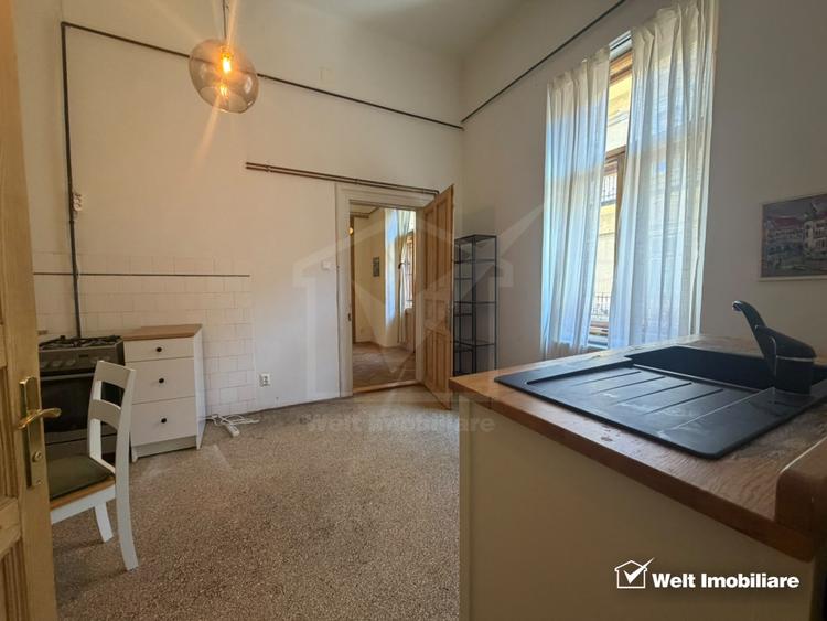 Apartament 2 camere, situat în zona centrală