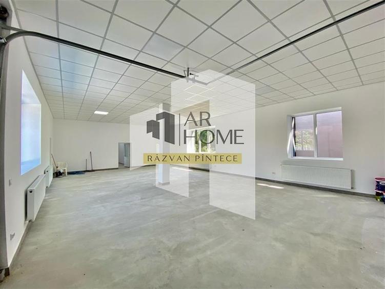 Hala industriala, renovata complet, 280 mp, central Moreni, Dambovita