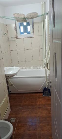 Inchiriez apartament 2 camere km 4-5 - 5
