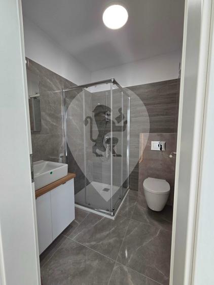 DE INCHIRIAT apartament 3 camere CORESI