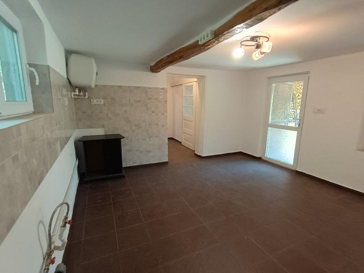 Renovata complet  2024 - 9000mp teren