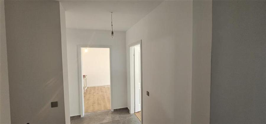Vanzare apartament 2 camere Renovat Titan-Metrou