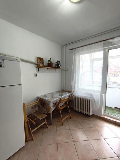 Berceni - Apărătorii Patriei – Apartament 2 camere - 53 mp – 360 EUR