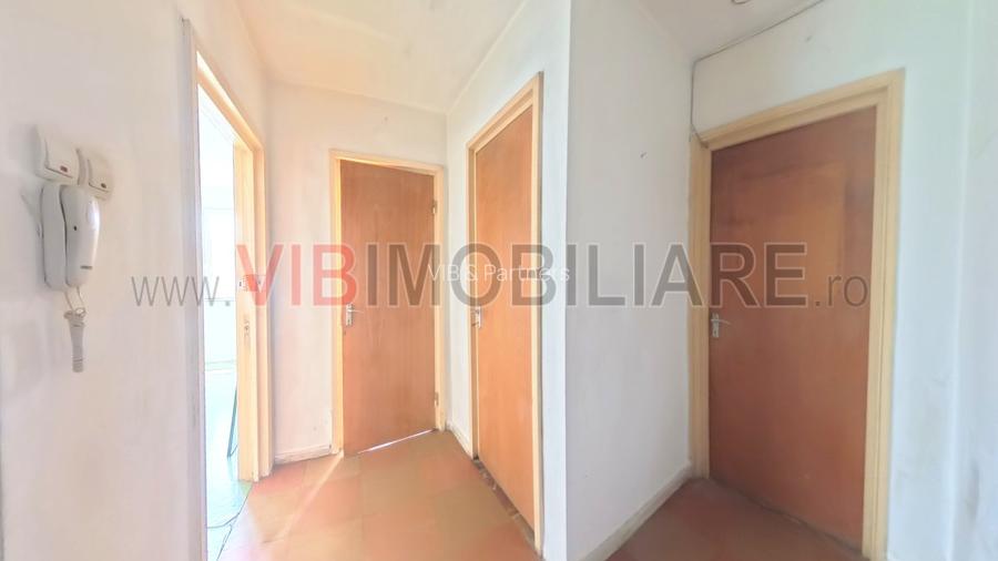 Metrou Gorjului/ Str Apusului /3 camere / 59mp/ - 5