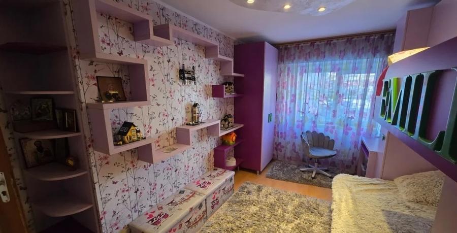 Etaj 1 Ap 3 Camere 2 Bai 81mp Mobilat zona Cug Selgros