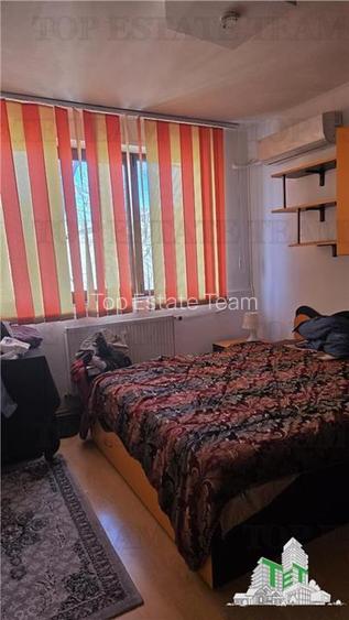 Apartament luminos de vanzare cu 2 camere in zona Crangasi- disponibil imediat- - 6