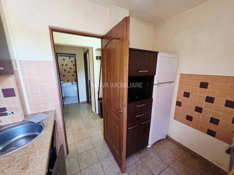 Apartament 3 camere decomandat | zona Baraolt | Mobilat si utilat - 13