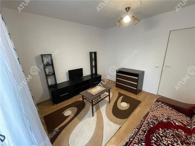 Apartament 3 camere si balcon in zona Ciresica din Sibiu