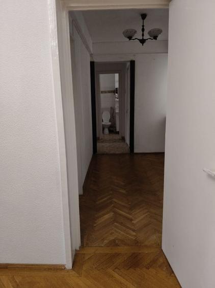 Apartament 3 camere ultracentral – Etaj 1 – 69 mp –Târgu Jiu