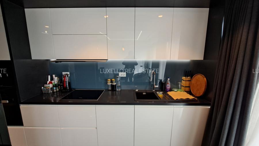 APARTAMENT 8 CAMERE CU SCARA INTERIOARA TIP LOFT -ULTRA LUX - 14