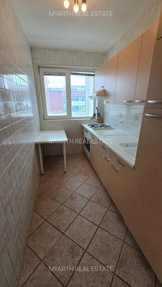 Piața Victoriei | 2 camere renovate | Mobilat și utilat | 50 mp