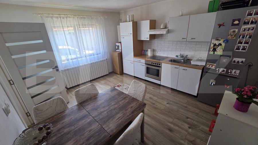 Casă de vânzare, 90 mp, teren 2.000 mp, zona Micești