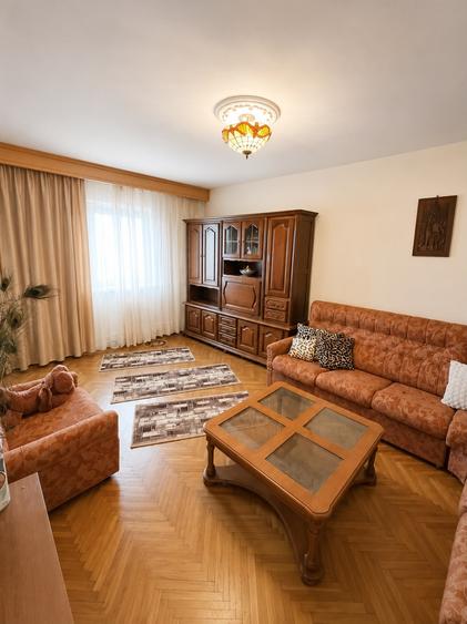 Apartament 2 camere, Ampoi 3 | Etaj 3 | 2 balcoane și loc de parcare
