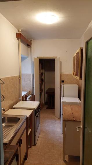 Proprietar – Vând garsonieră confort 1 decomandată, 40,5 mp, Orizont – Bacău