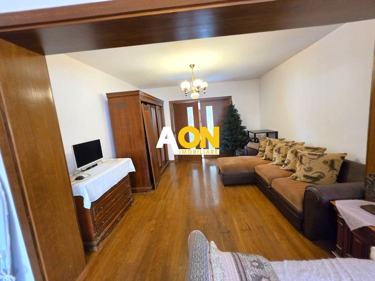 Casă premium cu piscină și curte superbă, 1759 mp teren, Micești
