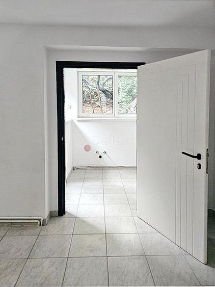 SPATIU COMERCIAL STRADAL - CENTRUL NOU - VIZIBILITATE MAXIMĂ