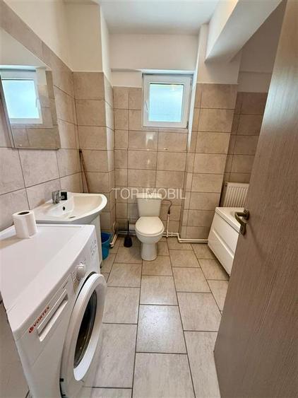 Apartament cu 2 camere decomandat, etajul 1, loc de parcare - Rediu - 6