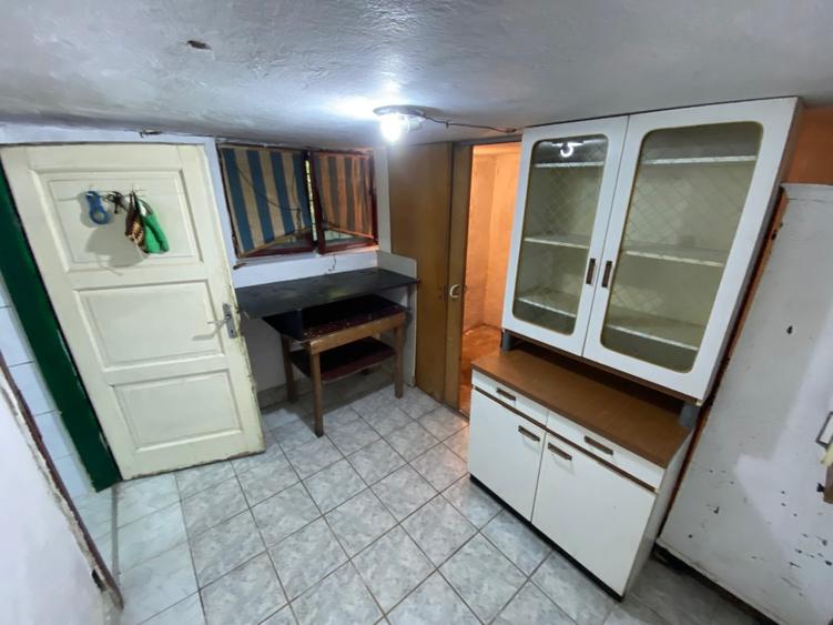 Apartament la casa - curte proprie 80mp, Lunca - zona pietonala