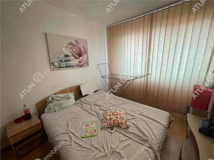 Apartament 3 camere decomandate balcon zona Mihai Viteazu Sibiu