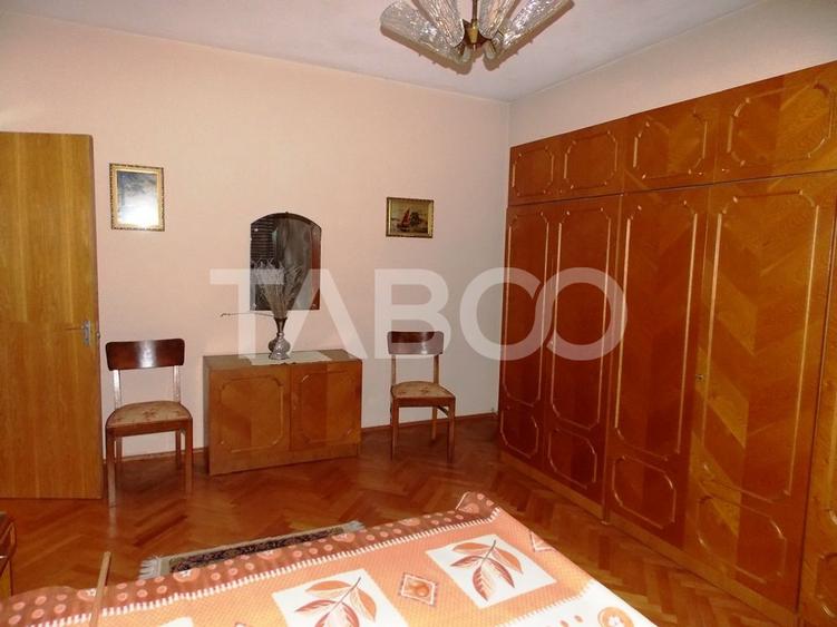 Apartament cu 3 camere 150 mp utili terasa 30 mp Parcul Sub Arini