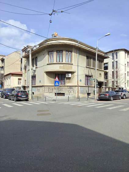 Parter si demisol in vila - Stirbei Voda