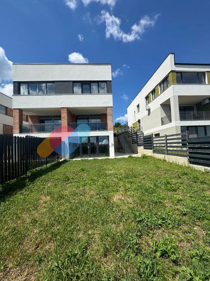 Duplex 4 camere, 160 mp utili, curte și 2 parcări - Iris