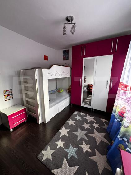 Apartament cu 2 camere, 50 mp, parcare, zona Blocuri
