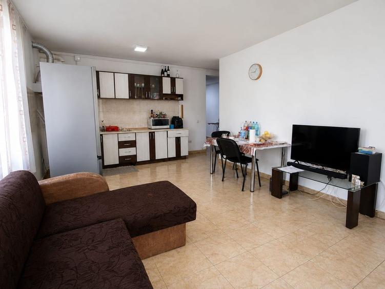 Apartament 3 camere, 74 mp + balcon, parter inalt,  Gheorgheni