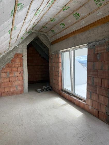Duplex cu vedere superba pe str Voronet
