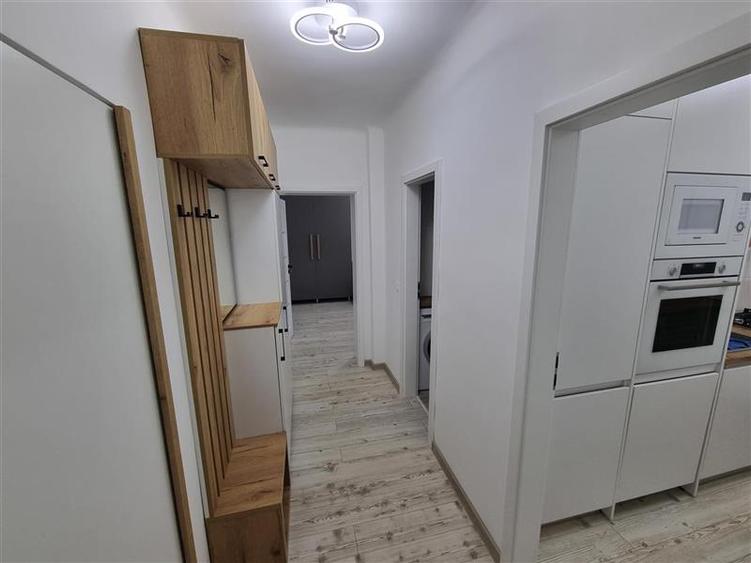 De inchiriat apartament lux cu o camera, 32mp, semicentral, Targu Mures