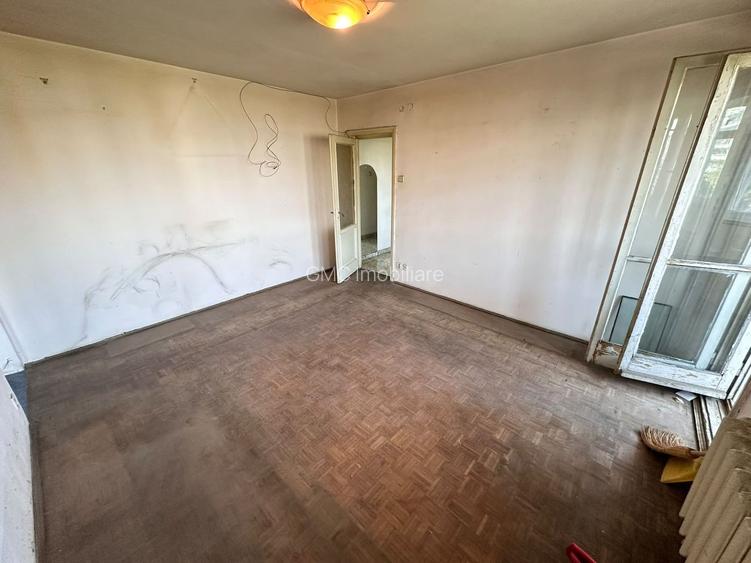 Apartament de vanzare 3 camere Giulesti/Crangasi/Bloc Reabilitat A269 - 2