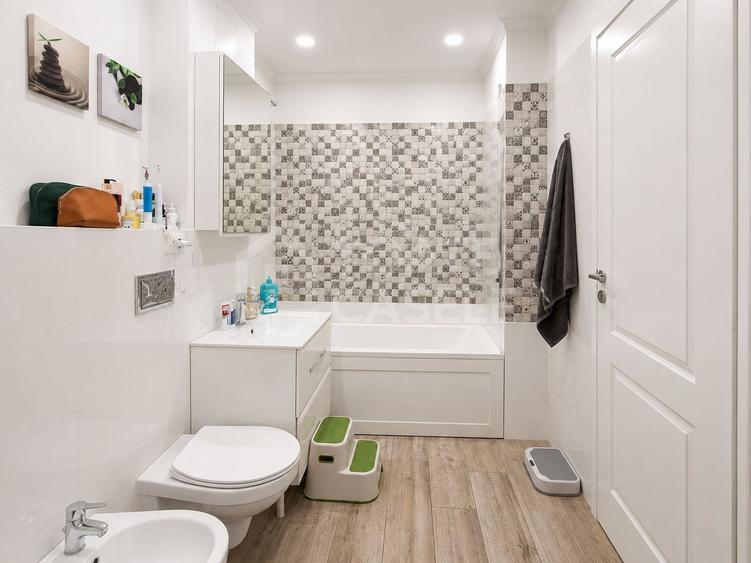 Apartament 3 camere, mobilat, utilat, zona Aurel Vlaicu