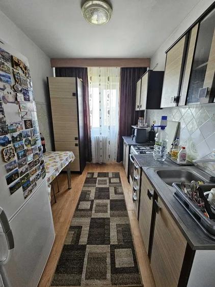 Apartament de vânzare cu 2 camere, zona Tomis 3