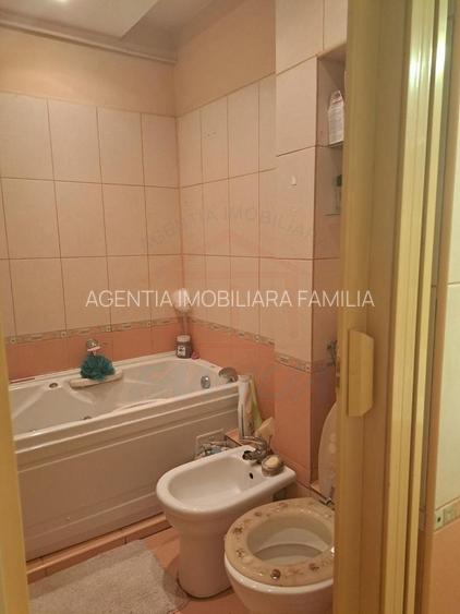 Vanzare apartament cu 3 camere(Neacsu)Micro 19, sup 64 mp, 67.000 euro - 5