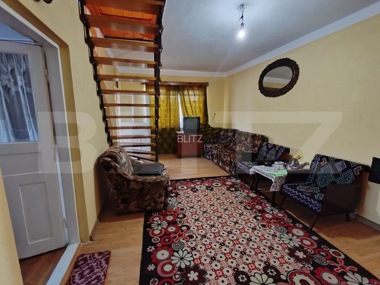 casa +anexe de vanzare - 7