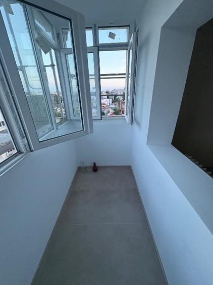 Apartament de închiriat – prima închiriere, bloc proaspăt reabilitat, luminos, v