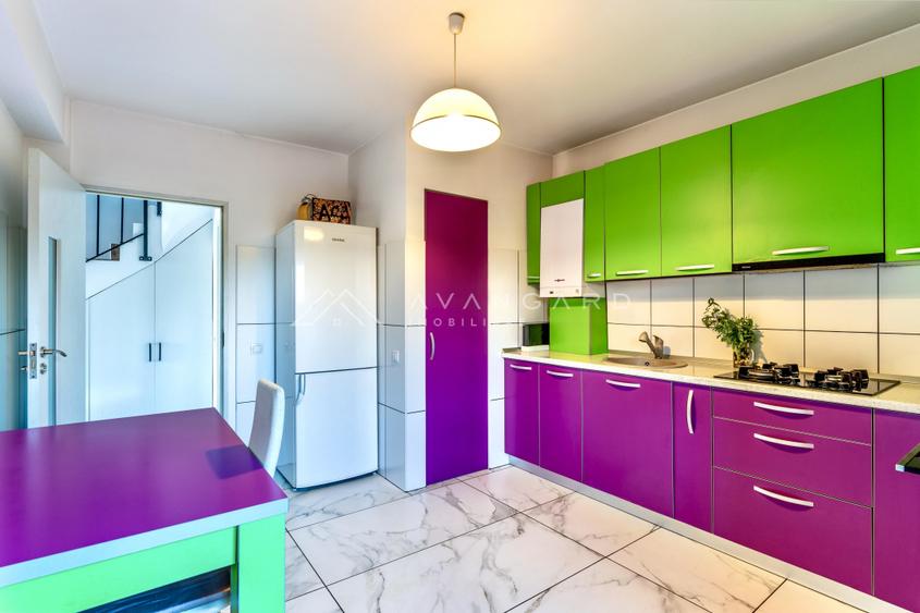 Casă tip duplex retrasă de la strada principală, Gilău