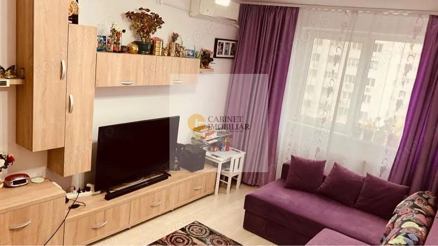 3 Camere - 68MP | Decomandat | 6/8 | Creditabil | M Crangasi la 8 min
