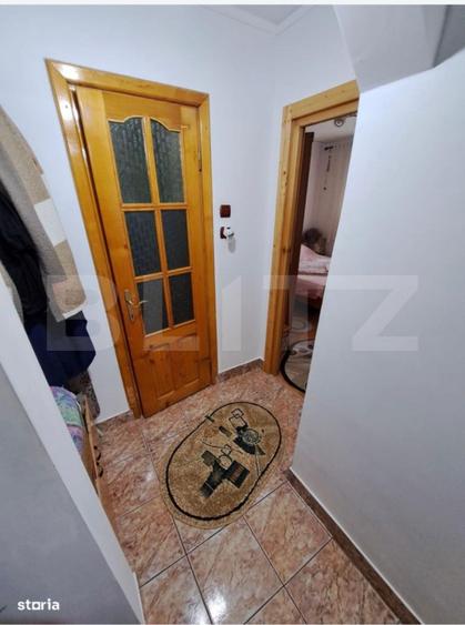 Apartament 2 camere, 52 mp, decomandat, zona Zamca